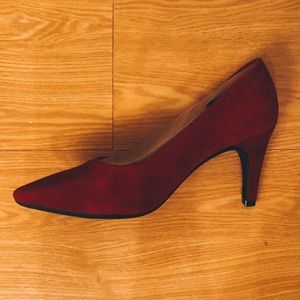 AEROSOLES Shoes - Aerosoles Red Suede Heels AEROSOLES Shoes - Aerosoles Red Suede Heels